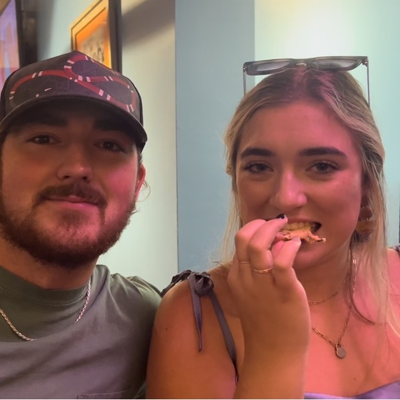 Meet your Posher, Lexie - Picture 4 of 4